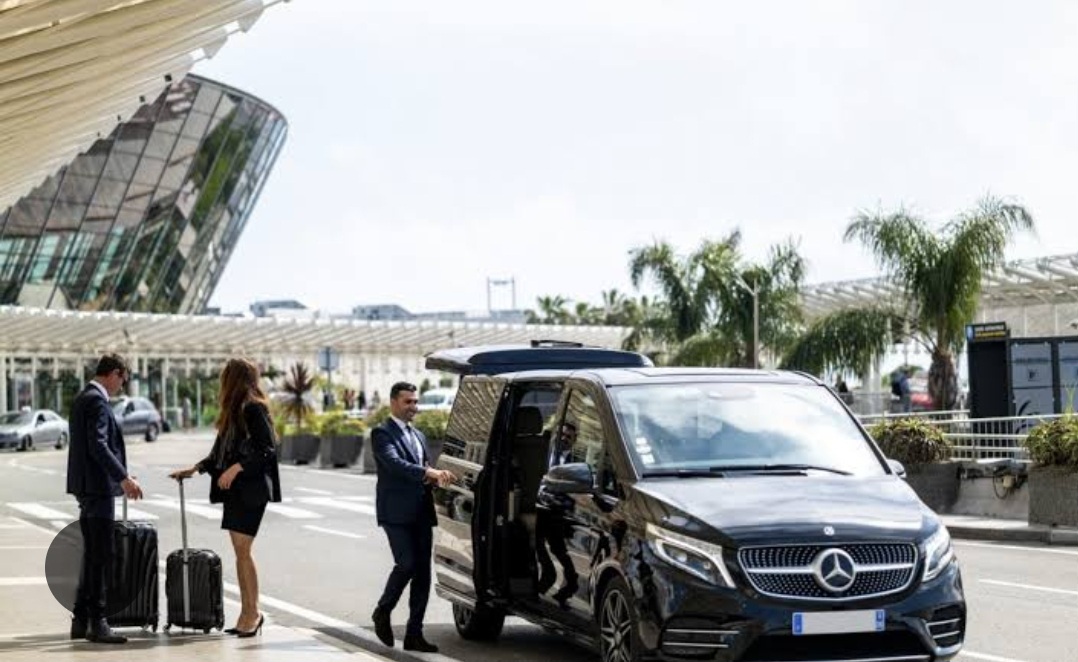 Wie kommt man vom Flughafen Antalya zu Ihrem Hotel?
